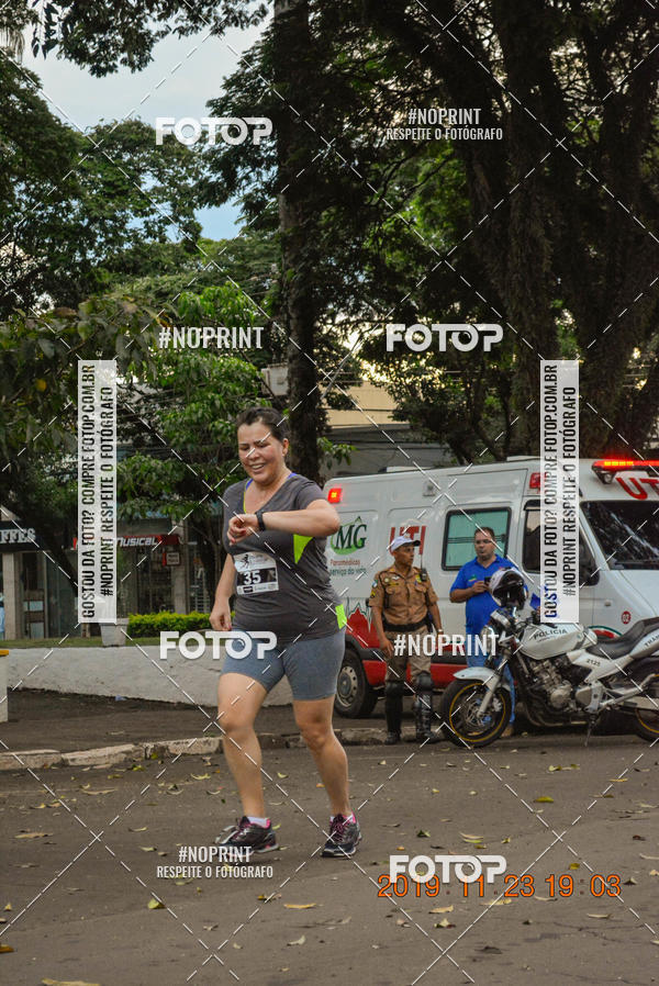 Compre suas fotos do eventoCircuito de corrida fecam integrado night run no Fotop