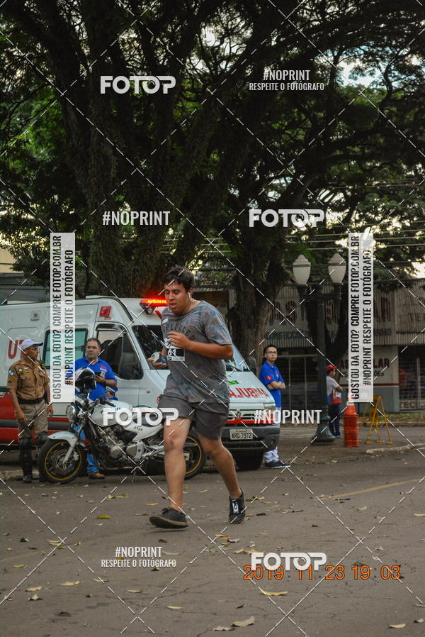 Compre suas fotos do eventoCircuito de corrida fecam integrado night run no Fotop