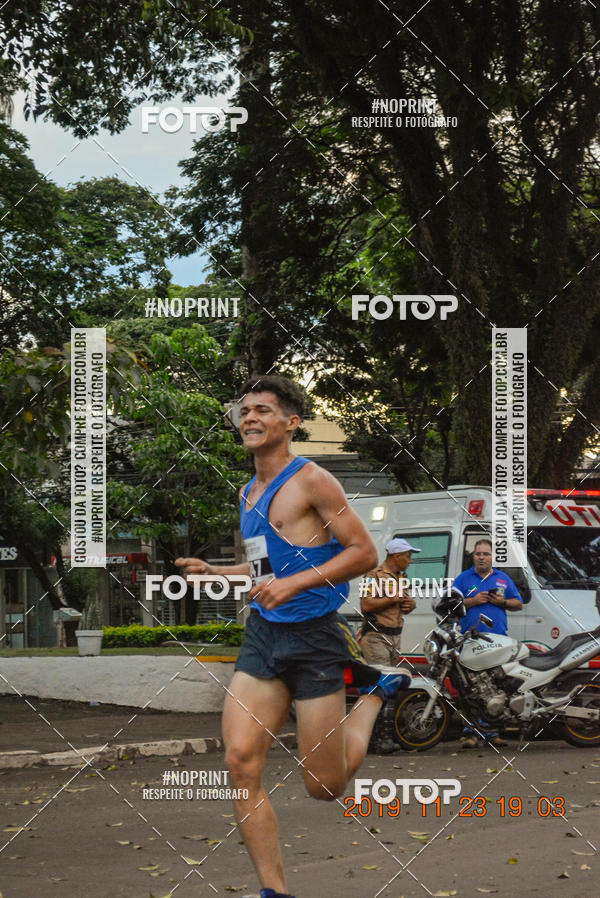 Compre suas fotos do eventoCircuito de corrida fecam integrado night run no Fotop