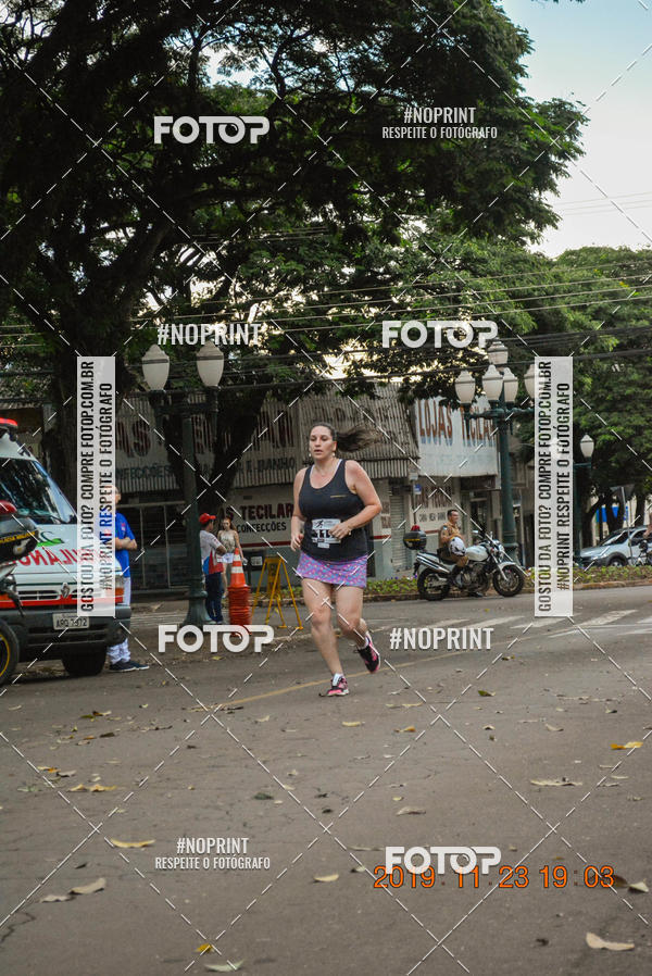 Compre suas fotos do eventoCircuito de corrida fecam integrado night run no Fotop