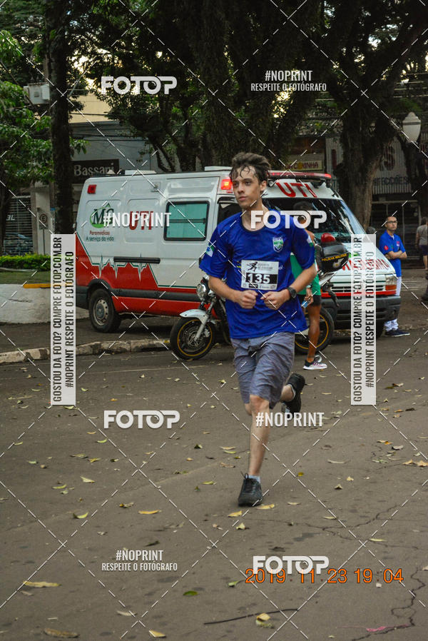 Compre suas fotos do eventoCircuito de corrida fecam integrado night run no Fotop