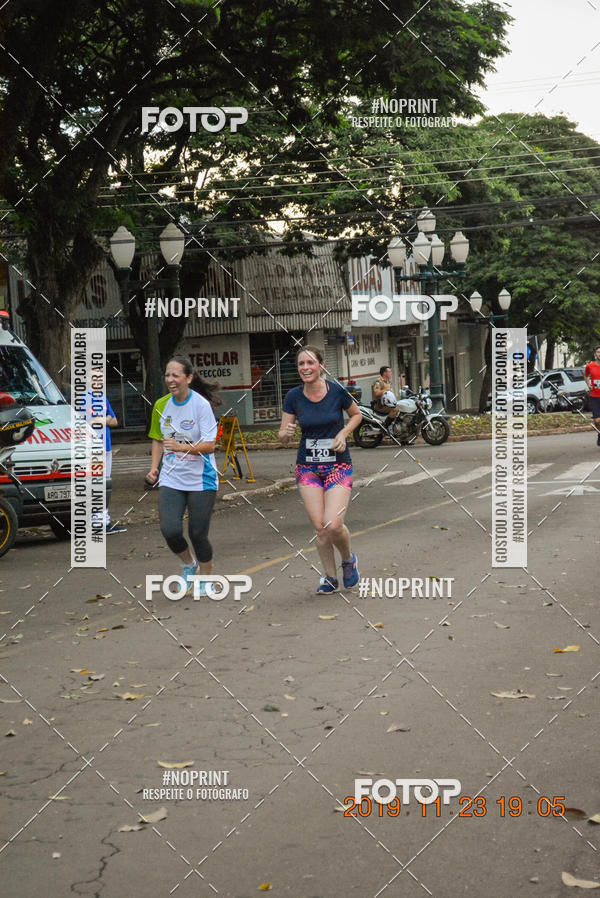 Compre suas fotos do eventoCircuito de corrida fecam integrado night run no Fotop