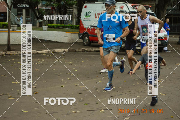 Achetez vos photos de l'vnementCircuito de corrida fecam integrado night run sur Fotop