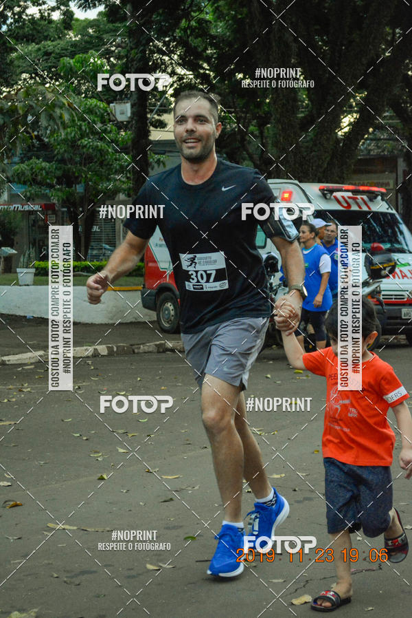 Achetez vos photos de l'vnementCircuito de corrida fecam integrado night run sur Fotop