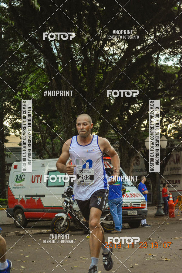 Achetez vos photos de l'vnementCircuito de corrida fecam integrado night run sur Fotop