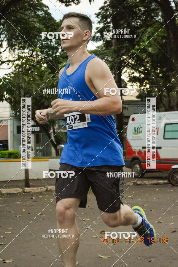 Compre as suas fotos do eventoCircuito de corrida fecam integrado night run no Fotop