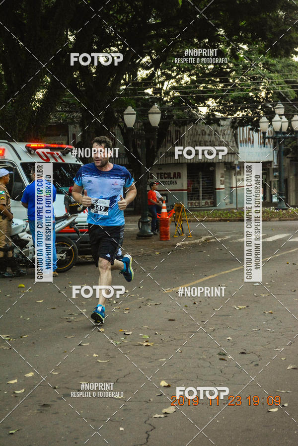 Compra tus fotos del eventoCircuito de corrida fecam integrado night run En Fotop