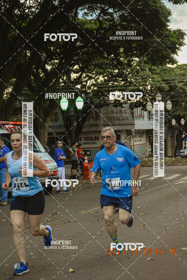 Achetez vos photos de l'vnementCircuito de corrida fecam integrado night run sur Fotop