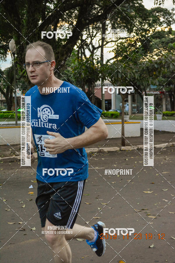 Compra tus fotos del eventoCircuito de corrida fecam integrado night run En Fotop