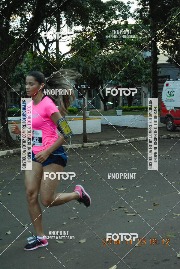 Compra tus fotos del eventoCircuito de corrida fecam integrado night run En Fotop