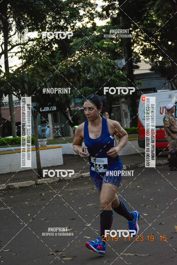 Compre as suas fotos do eventoCircuito de corrida fecam integrado night run no Fotop
