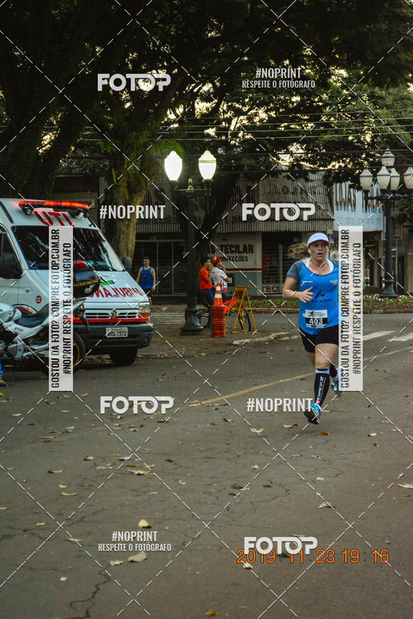 Compre as suas fotos do eventoCircuito de corrida fecam integrado night run no Fotop