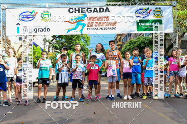 Compra tus fotos del eventoCircuito de corrida fecam integrado night run En Fotop