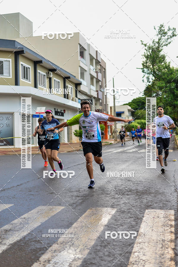 Compre suas fotos do eventoCircuito de corrida fecam integrado night run no Fotop