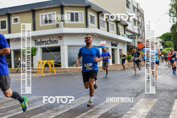 Compre suas fotos do eventoCircuito de corrida fecam integrado night run no Fotop