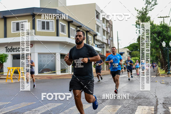 Compre suas fotos do eventoCircuito de corrida fecam integrado night run no Fotop