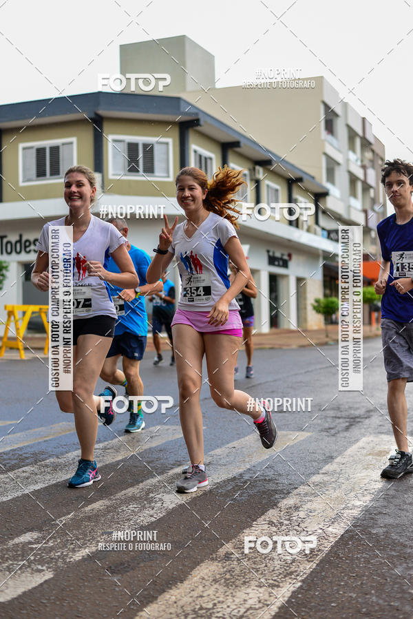 Compre suas fotos do eventoCircuito de corrida fecam integrado night run no Fotop