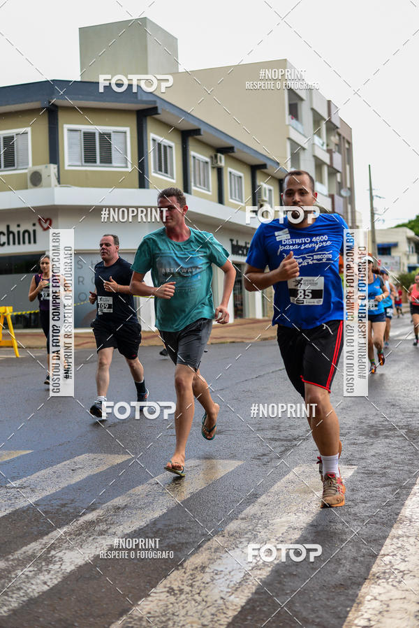 Buy your photos of the eventCircuito de corrida fecam integrado night run on Fotop
