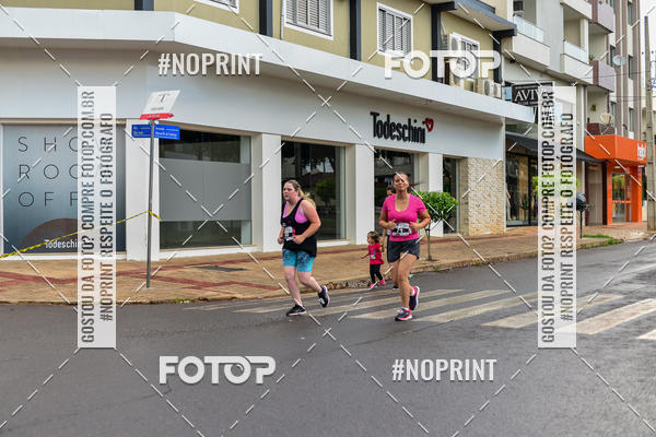 Compre as suas fotos do eventoCircuito de corrida fecam integrado night run no Fotop