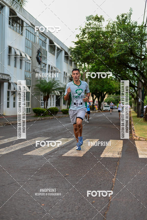 Compre as suas fotos do eventoCircuito de corrida fecam integrado night run no Fotop