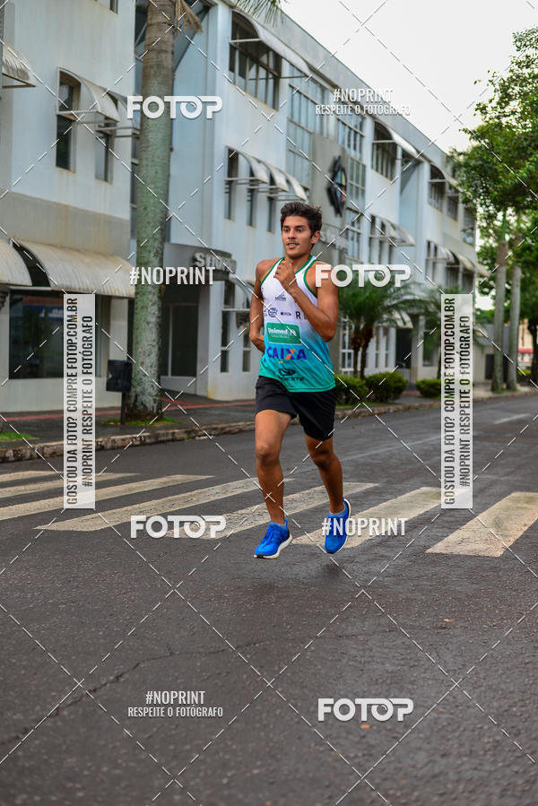 Compre as suas fotos do eventoCircuito de corrida fecam integrado night run no Fotop