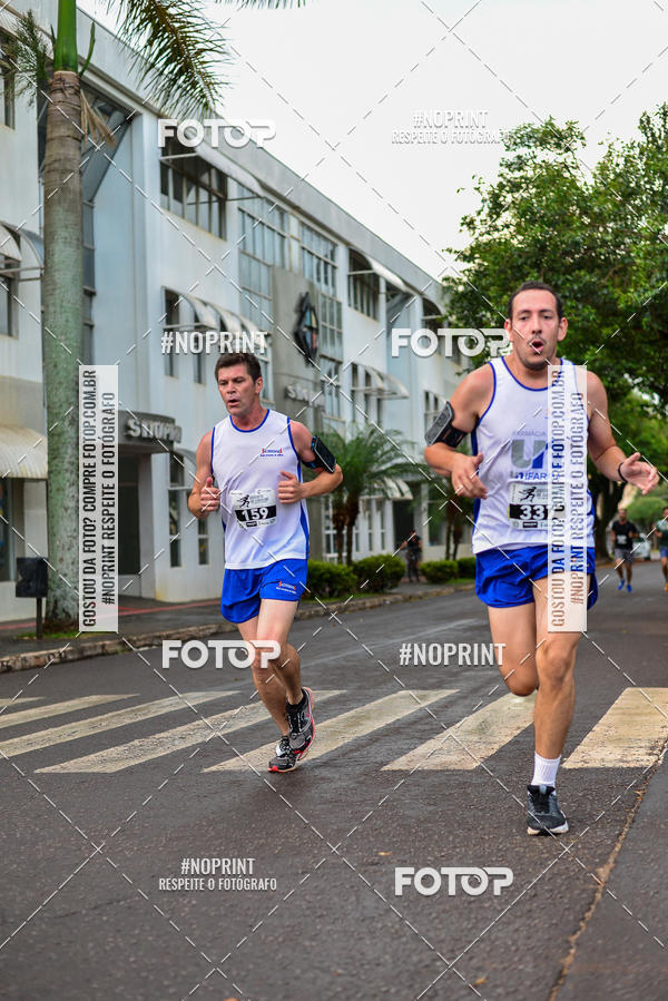 Buy your photos of the eventCircuito de corrida fecam integrado night run on Fotop