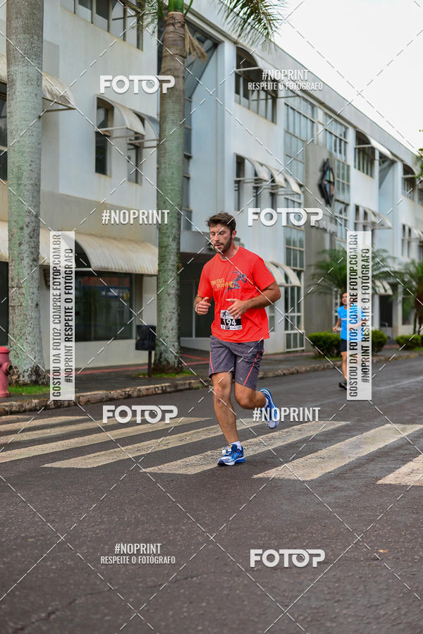 Compra tus fotos del eventoCircuito de corrida fecam integrado night run En Fotop