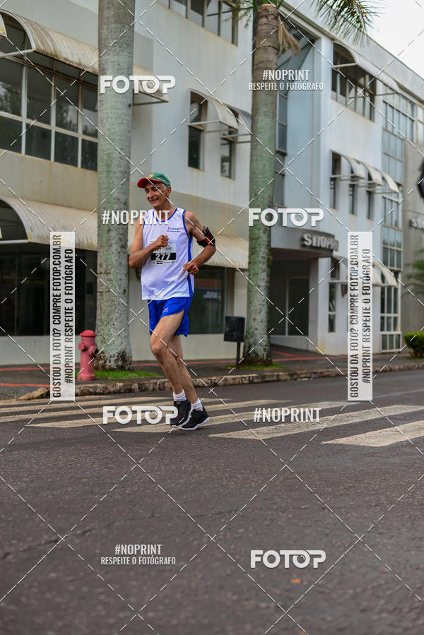 Buy your photos of the eventCircuito de corrida fecam integrado night run on Fotop