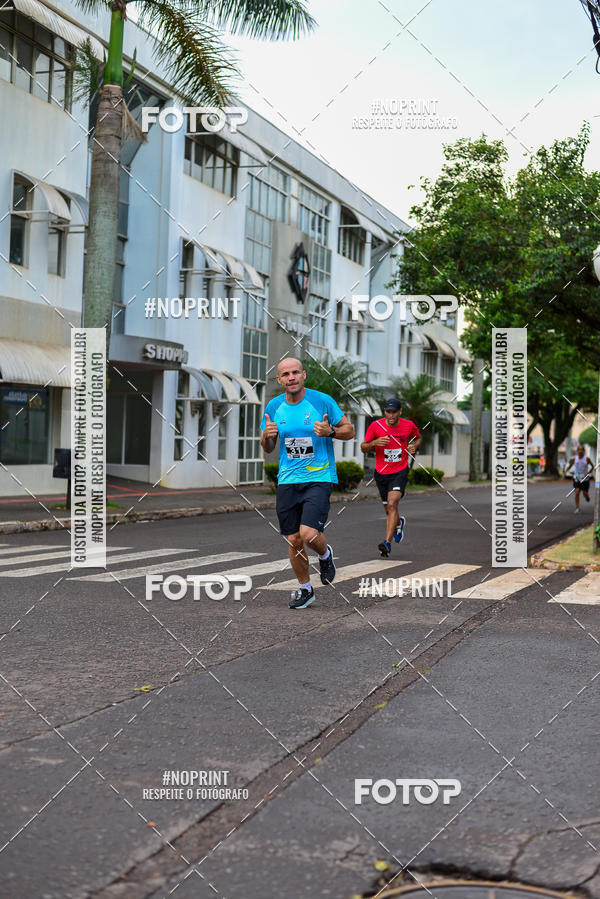 Compra tus fotos del eventoCircuito de corrida fecam integrado night run En Fotop