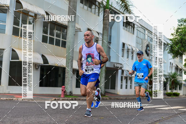 Compra tus fotos del eventoCircuito de corrida fecam integrado night run En Fotop