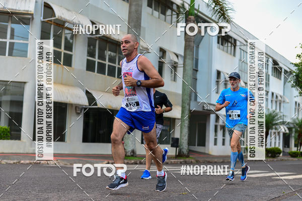Compra tus fotos del eventoCircuito de corrida fecam integrado night run En Fotop