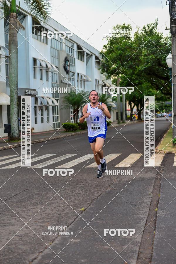 Compra tus fotos del eventoCircuito de corrida fecam integrado night run En Fotop