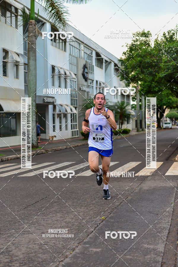 Compra tus fotos del eventoCircuito de corrida fecam integrado night run En Fotop