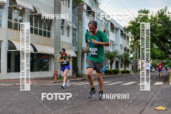 Compra tus fotos del eventoCircuito de corrida fecam integrado night run En Fotop