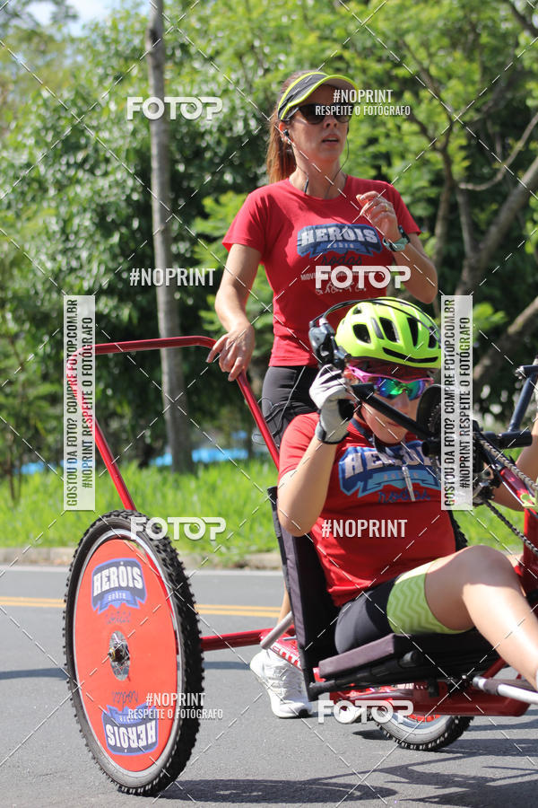 Achetez vos photos de l'vnementI Corrida Pela Vida  sur Fotop