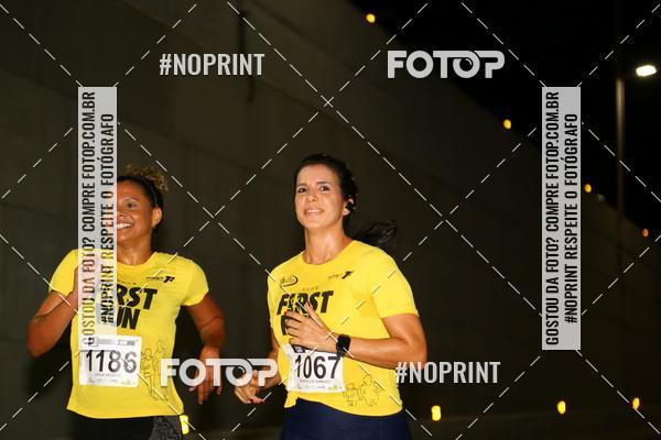 Buy your photos of the eventFeira Night Run Anlise 2019 on Fotop