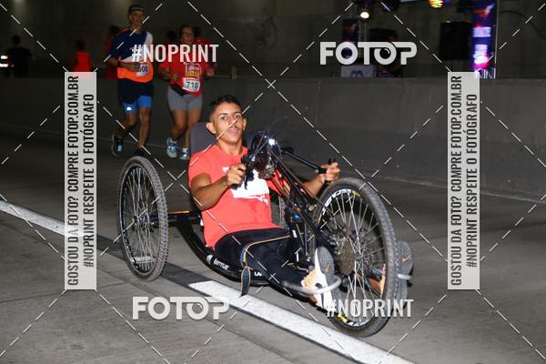 Buy your photos of the eventFeira Night Run Anlise 2019 on Fotop
