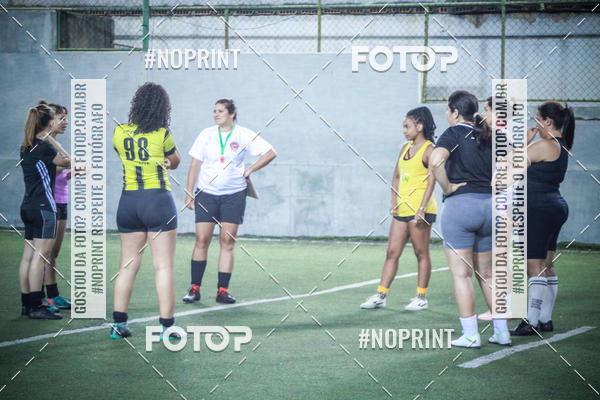 Compre as suas fotos do eventoLan�amento Escola de Futebol Lobas Academy no Fotop