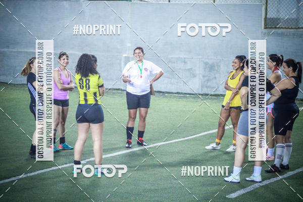 Compre as suas fotos do eventoLan�amento Escola de Futebol Lobas Academy no Fotop
