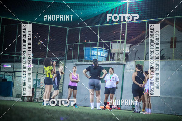 Compre as suas fotos do eventoLan�amento Escola de Futebol Lobas Academy no Fotop