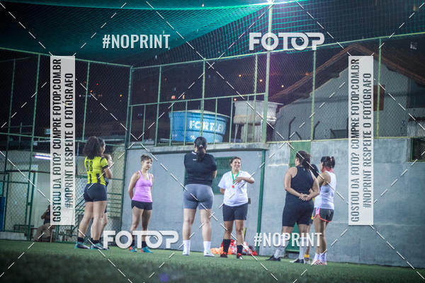 Compre as suas fotos do eventoLan�amento Escola de Futebol Lobas Academy no Fotop