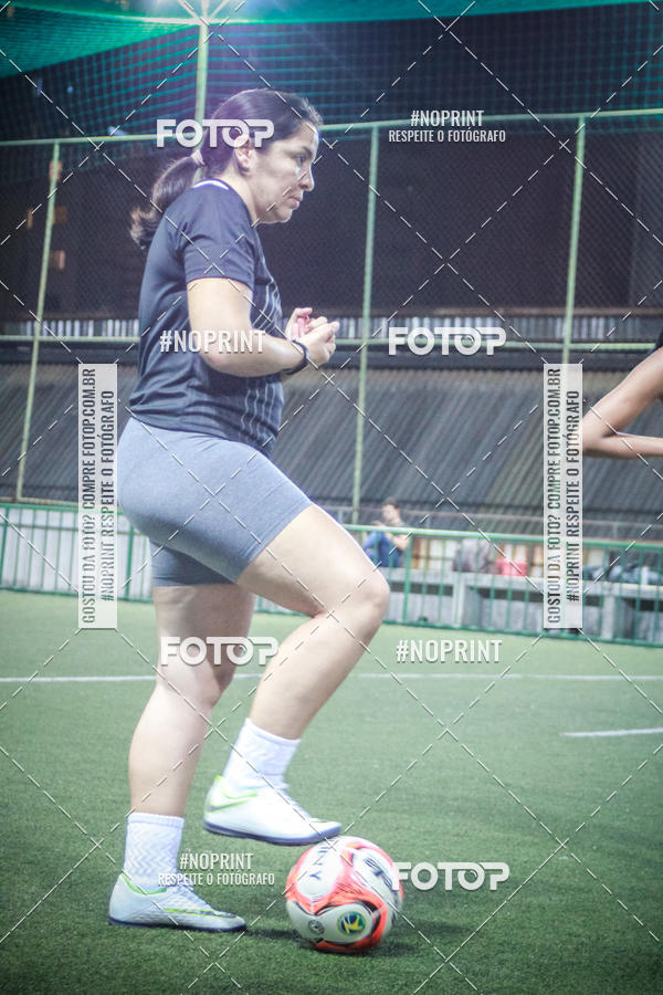 Compre as suas fotos do eventoLan�amento Escola de Futebol Lobas Academy no Fotop