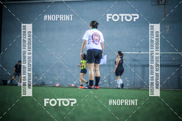 Compre as suas fotos do eventoLan�amento Escola de Futebol Lobas Academy no Fotop