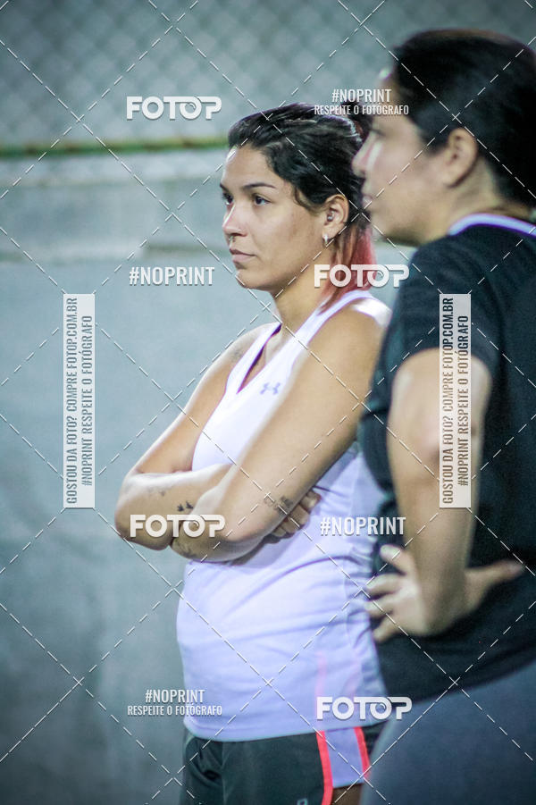 Buy your photos of the eventLanamento Escola de Futebol Lobas Academy on Fotop