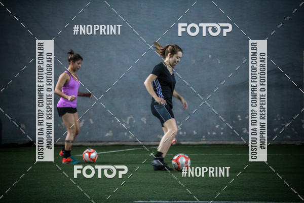 Compre as suas fotos do eventoLan�amento Escola de Futebol Lobas Academy no Fotop