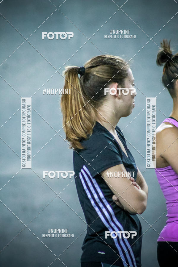 Buy your photos of the eventLanamento Escola de Futebol Lobas Academy on Fotop