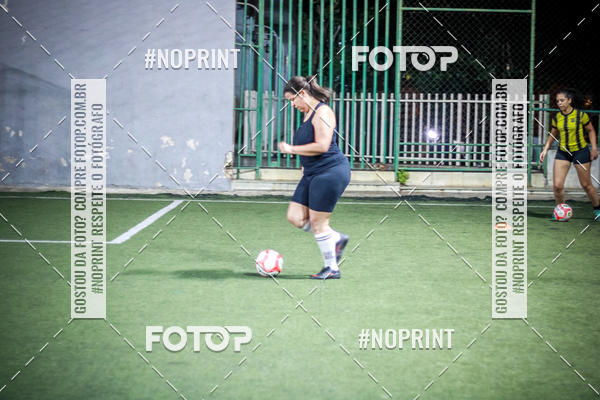 Compre as suas fotos do eventoLan�amento Escola de Futebol Lobas Academy no Fotop