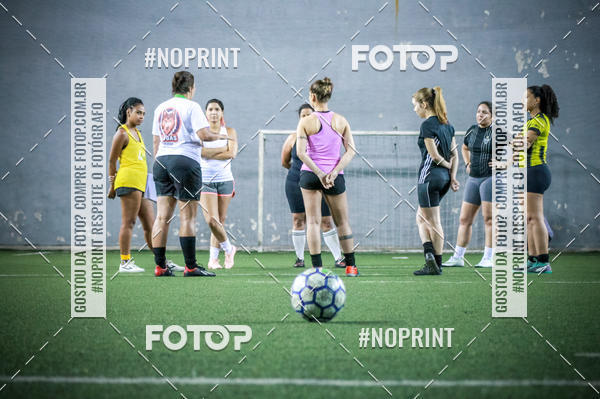 Buy your photos of the eventLanamento Escola de Futebol Lobas Academy on Fotop