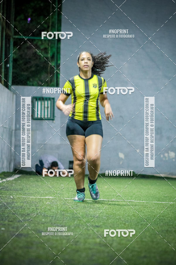 Buy your photos of the eventLanamento Escola de Futebol Lobas Academy on Fotop