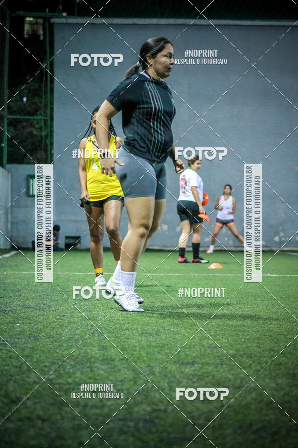 Buy your photos of the eventLanamento Escola de Futebol Lobas Academy on Fotop
